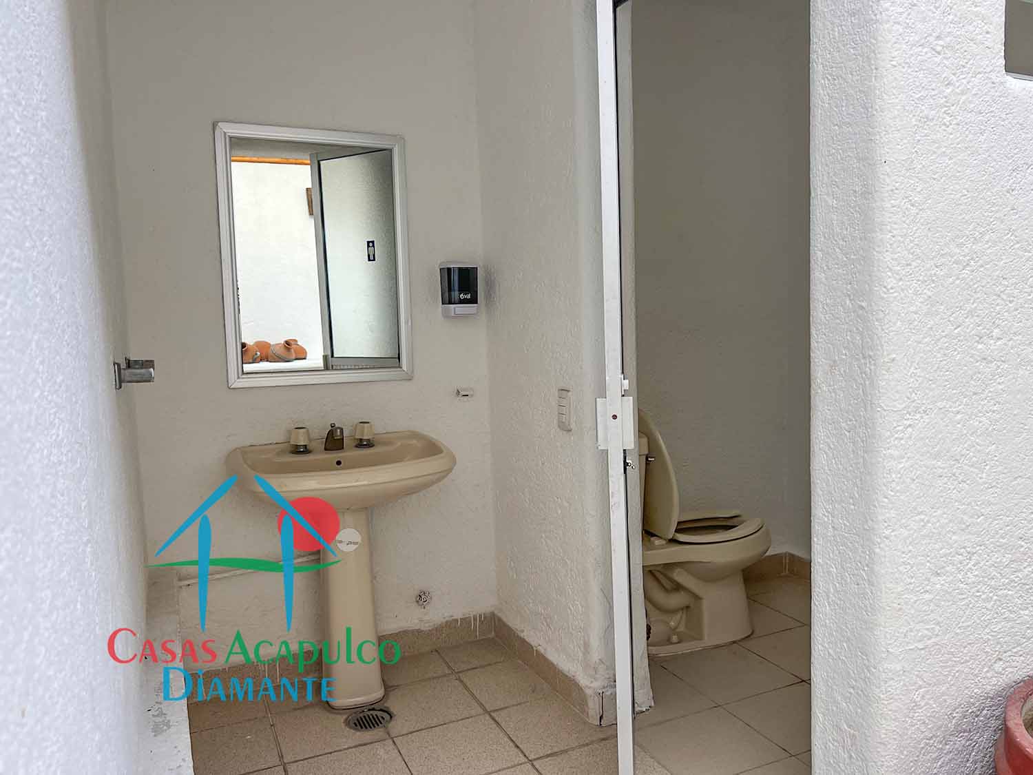 Cantaritos - Baños 3